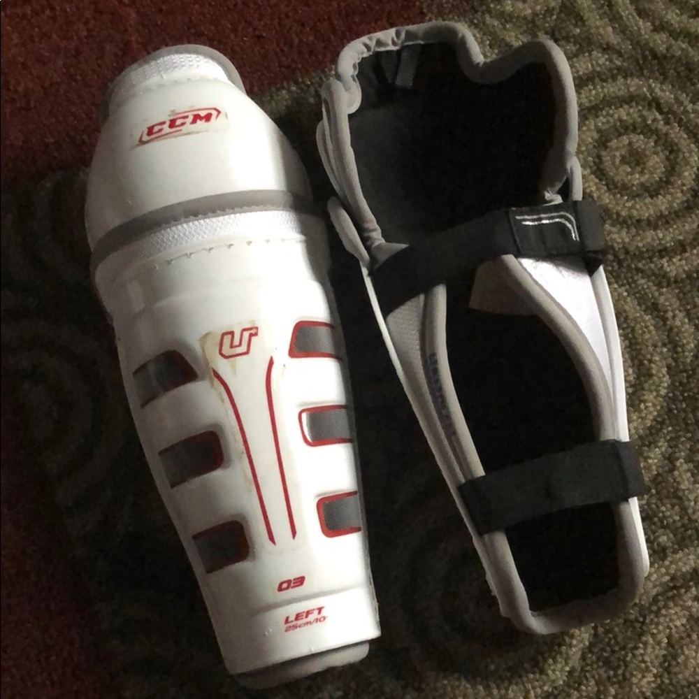 Youth lacrosse knee pads